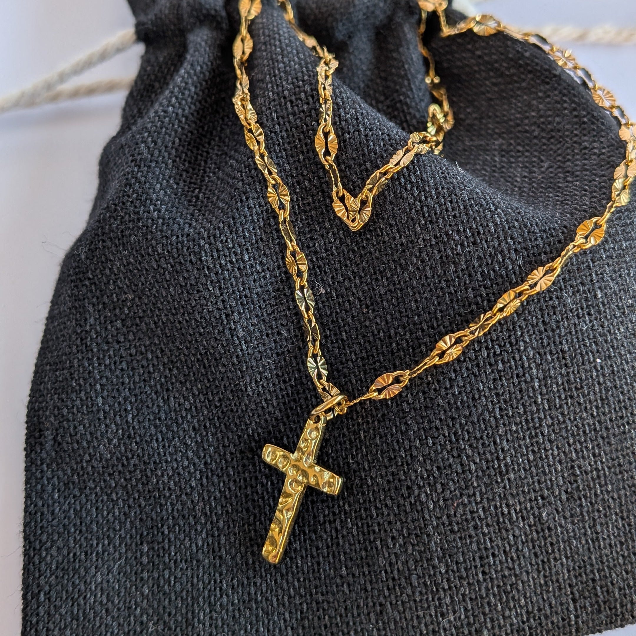 Collier Maille Croix martelée