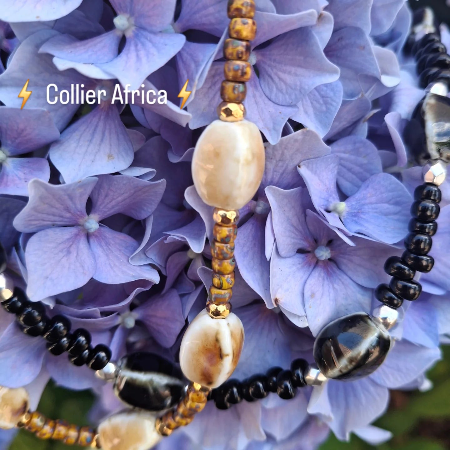 Collier Africa Noir