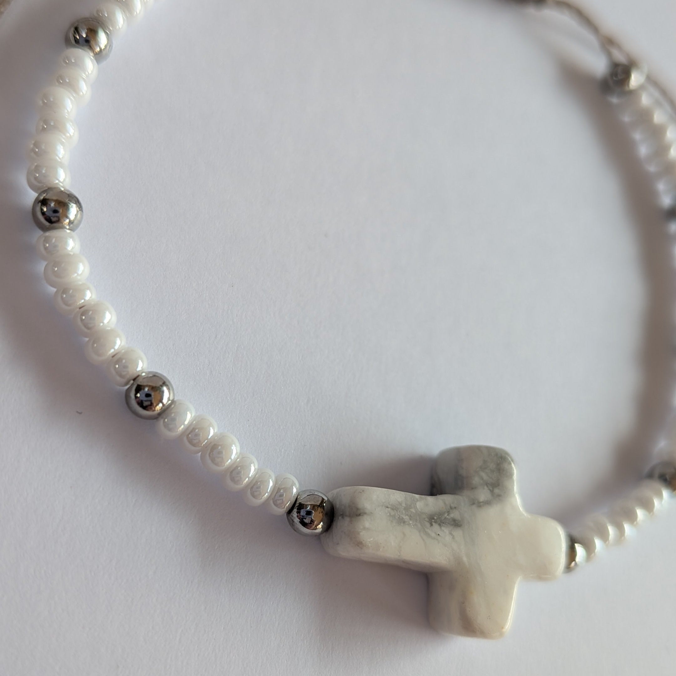 Madonna Blanc et Argent