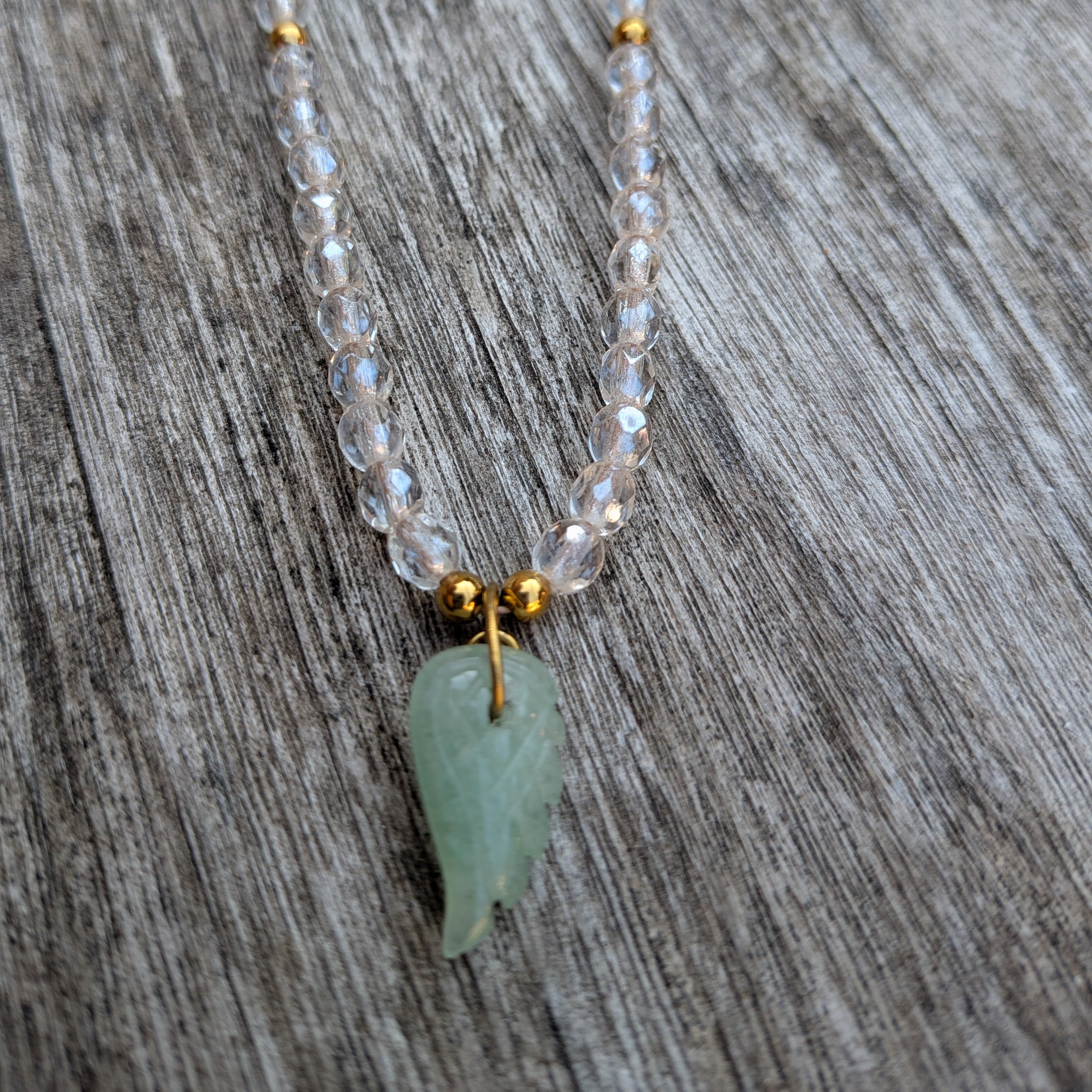 Collier Angel — Aventurine Verte & Acier Doré
