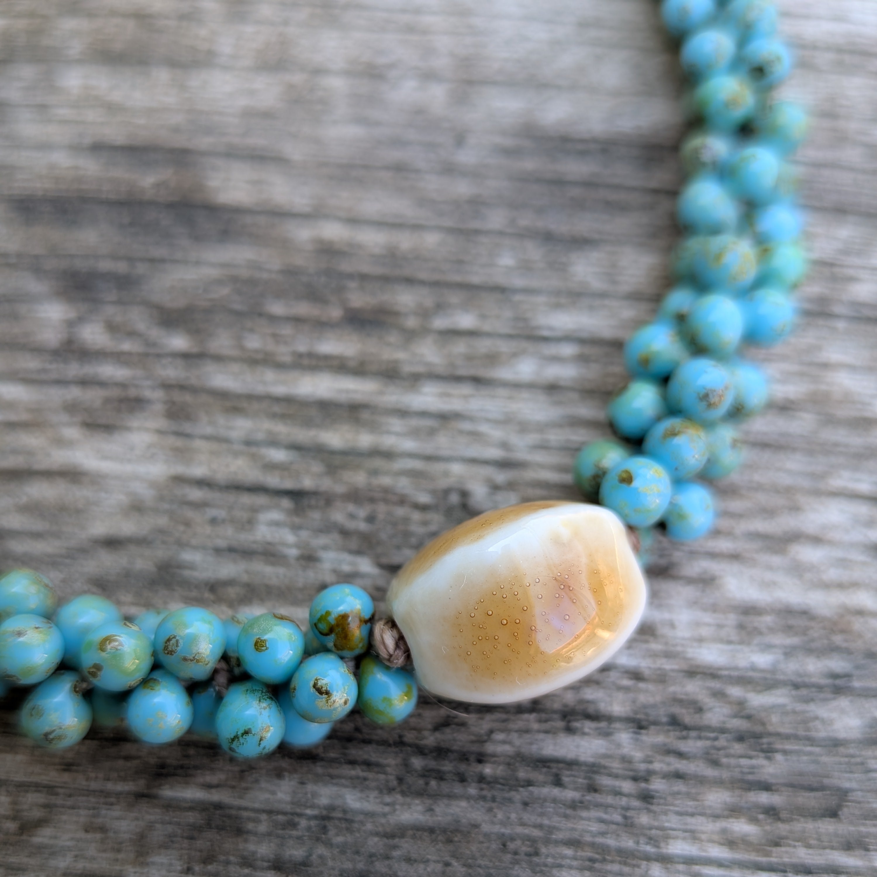 Vorik Turquoise & Beige